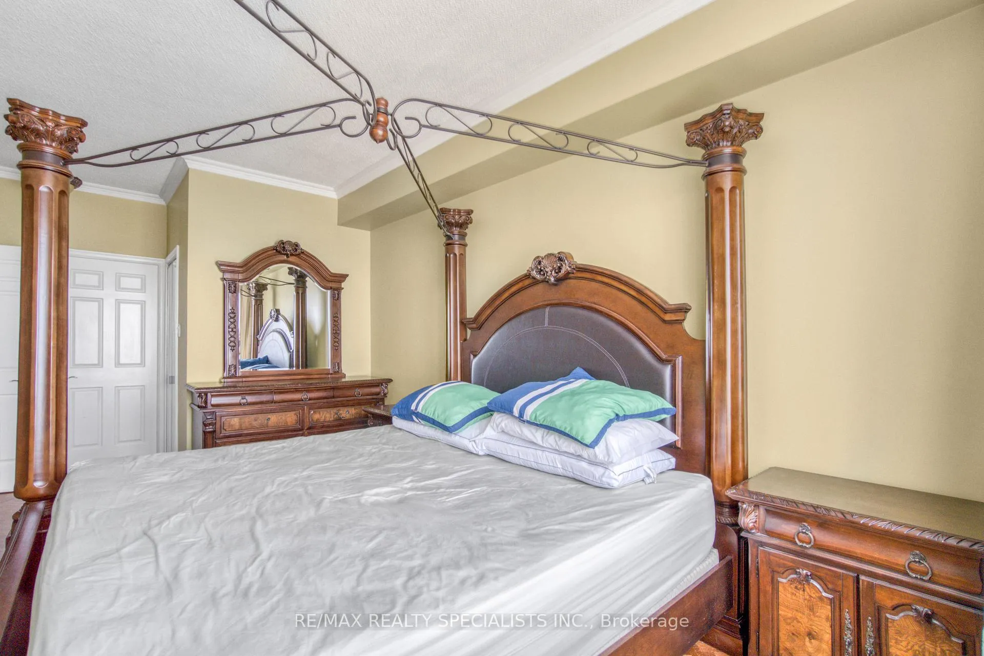 Photo 30 of Unit 2410, 22 Hanover Road, Brampton, Queen Street Corridor — HOMEH