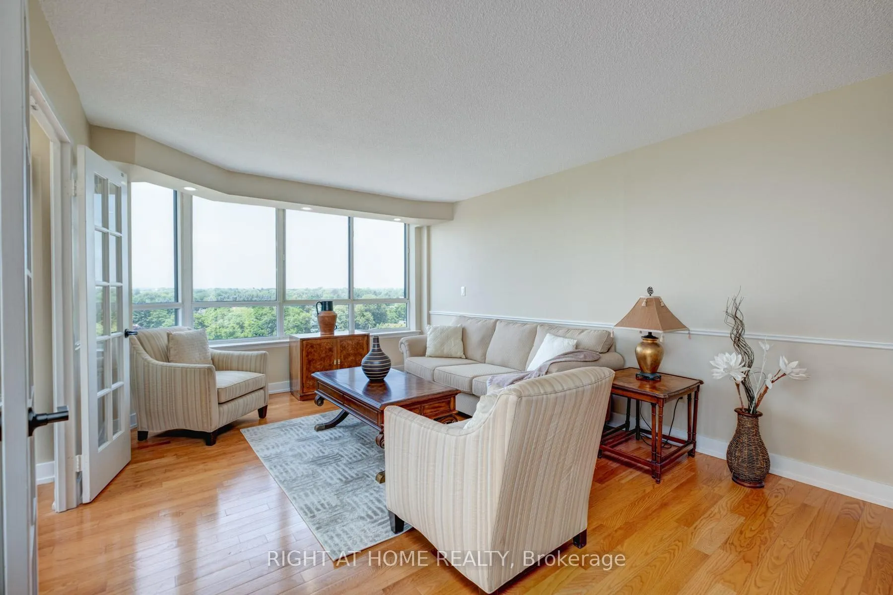 Photo 13 of Unit 624, 25 Austin Drive, Markham, Markville — HOMEH