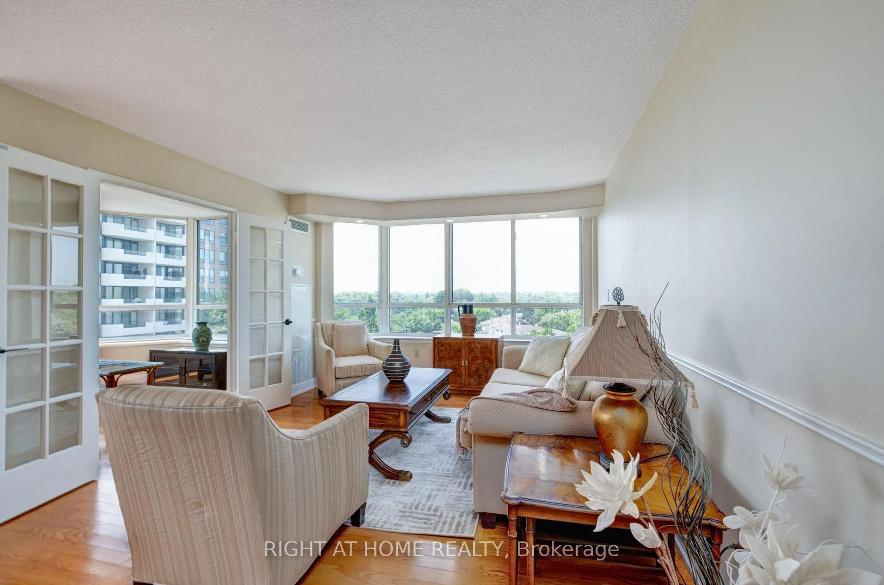 Photo 14 of Unit 624, 25 Austin Drive, Markham, Markville — HOMEH
