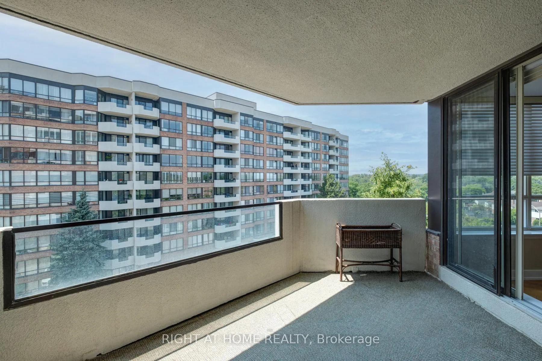 Photo 32 of Unit 624, 25 Austin Drive, Markham, Markville — HOMEH