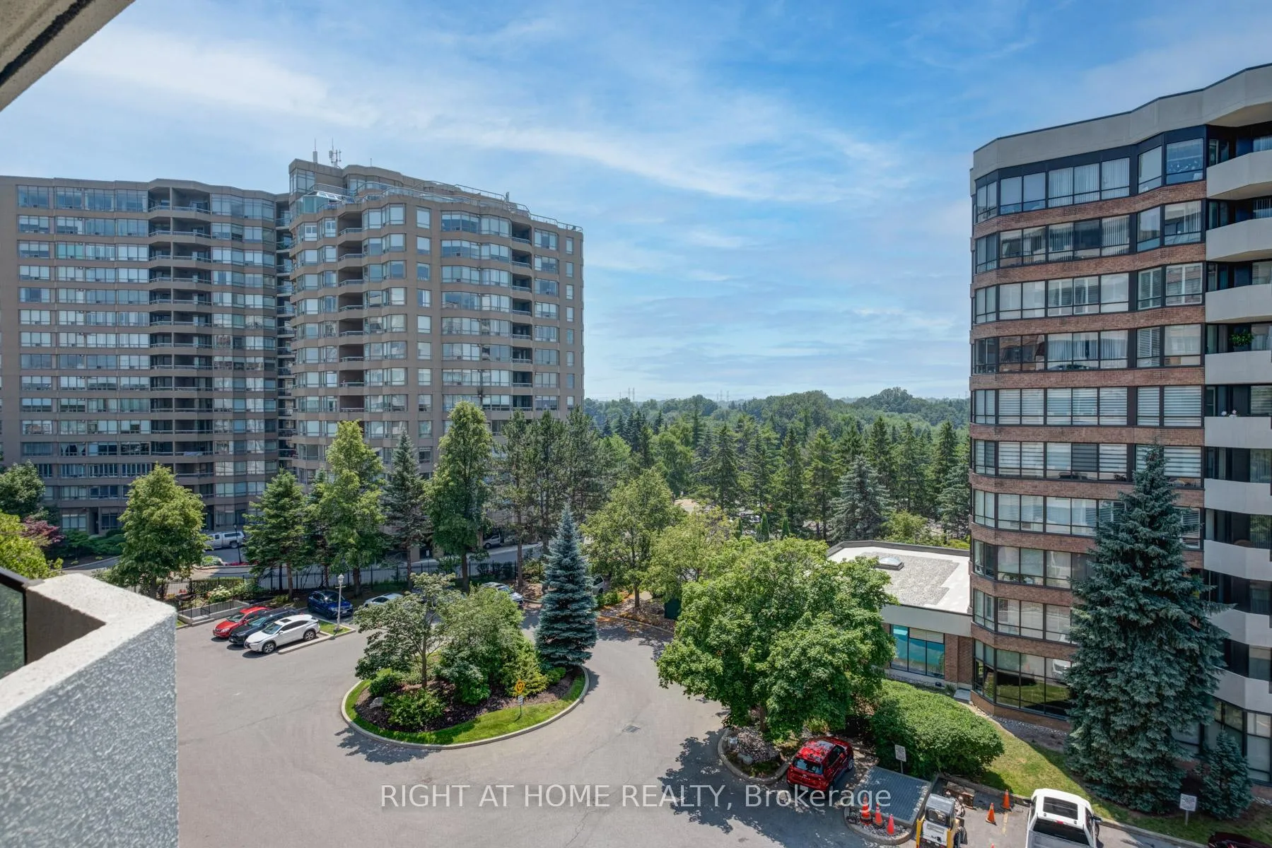 Photo 33 of Unit 624, 25 Austin Drive, Markham, Markville — HOMEH