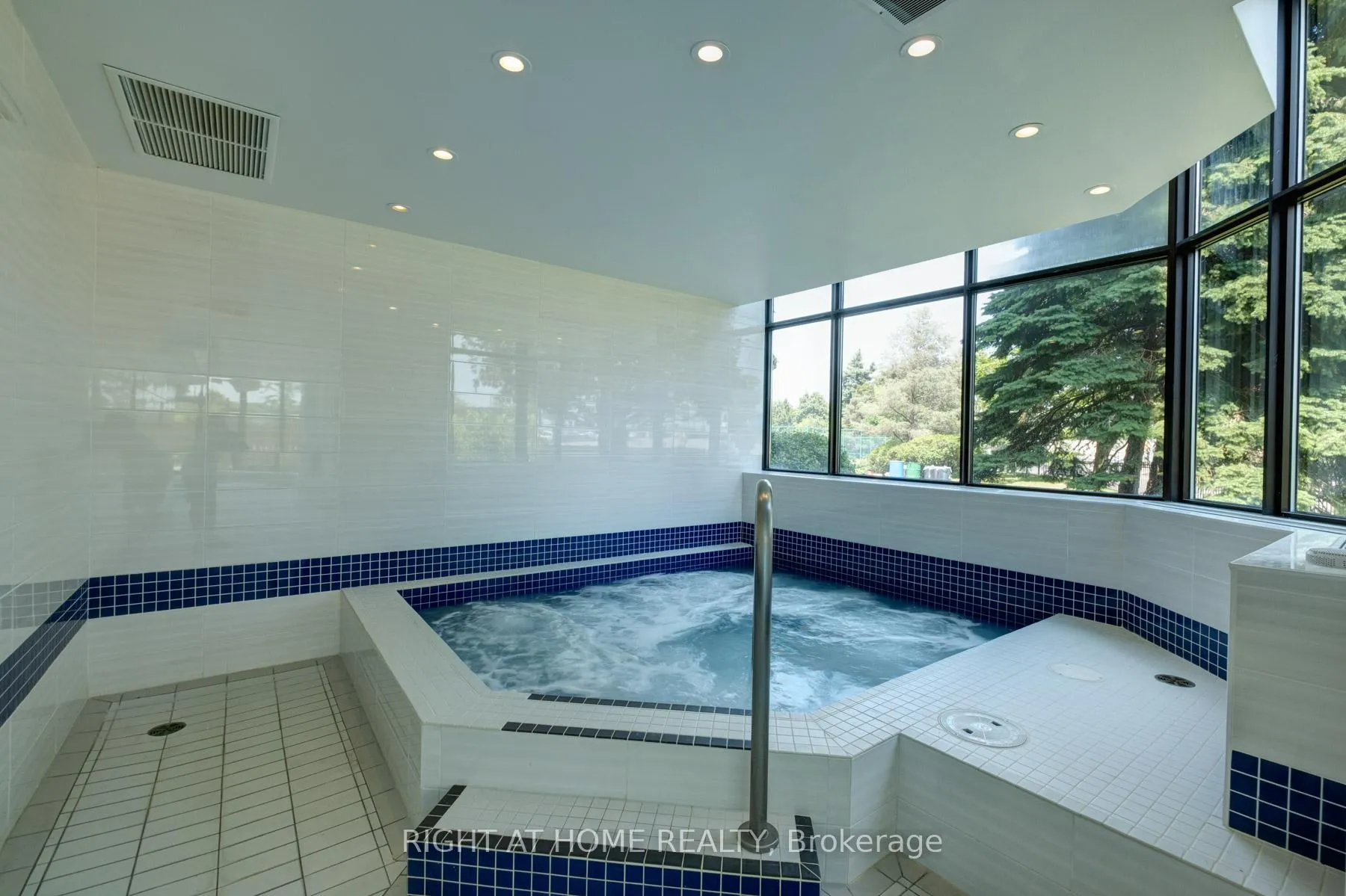 Photo 38 of Unit 624, 25 Austin Drive, Markham, Markville — HOMEH
