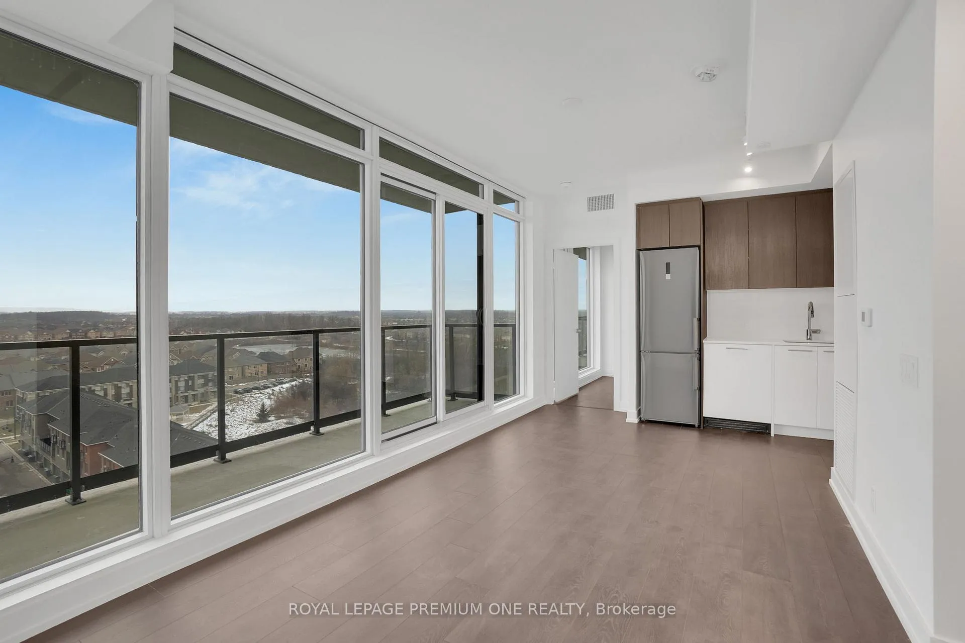 Photo 9 of Unit 1011, 225 Veterans Drive, Brampton, Northwest Brampton — HOMEH