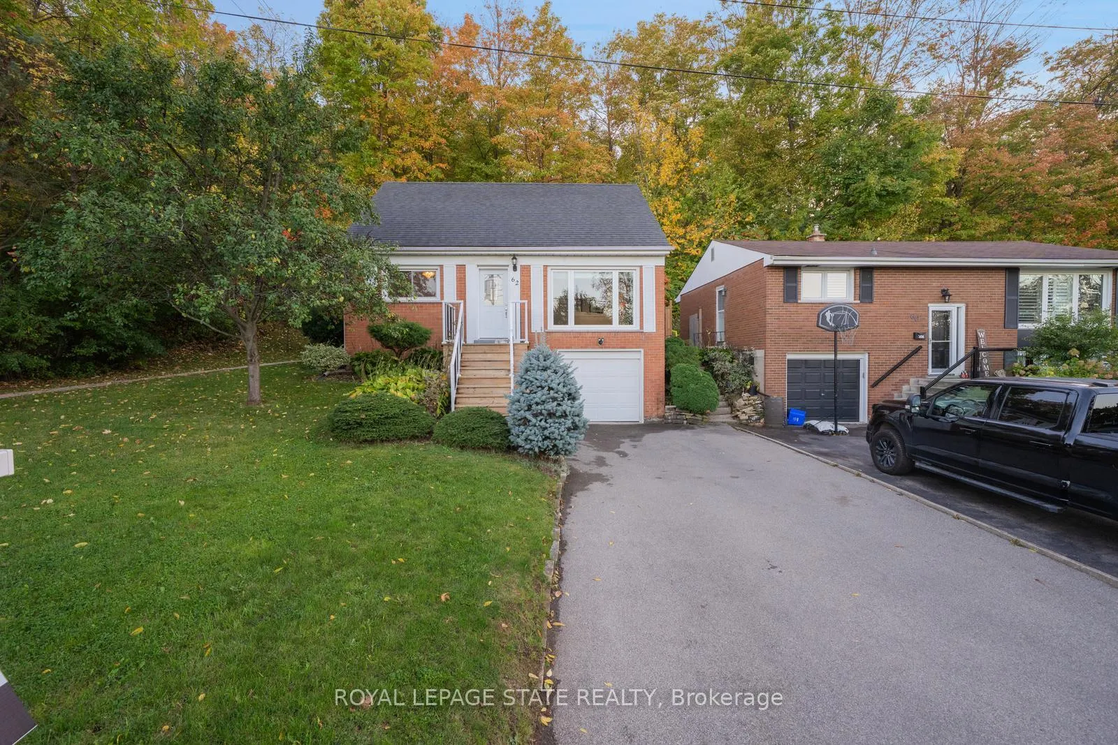 Photo 1 of 62 brentwood Drive, Hamilton, Stoney Creek — HOMEH