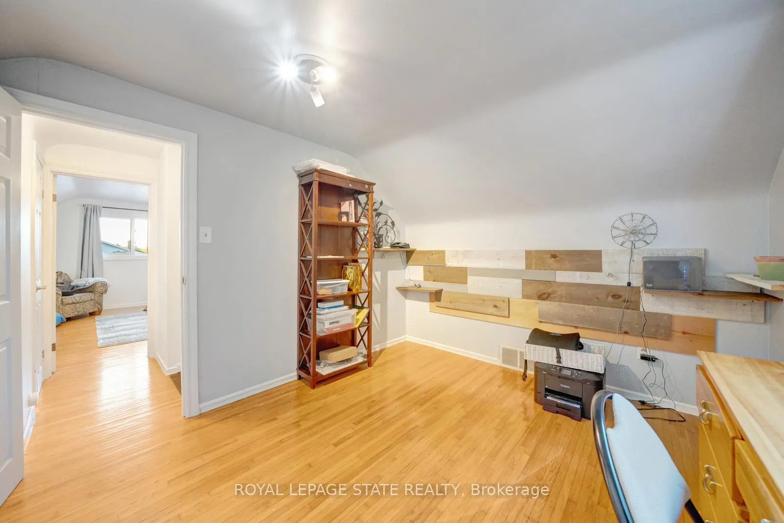 Photo 29 of 62 brentwood Drive, Hamilton, Stoney Creek — HOMEH