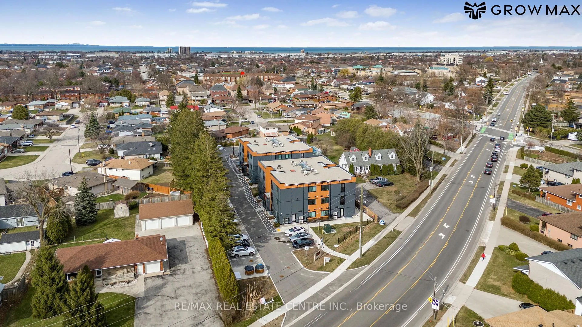 Photo 2 of Unit 202-2B, 261 King Street, Hamilton, Stoney Creek — HOMEH