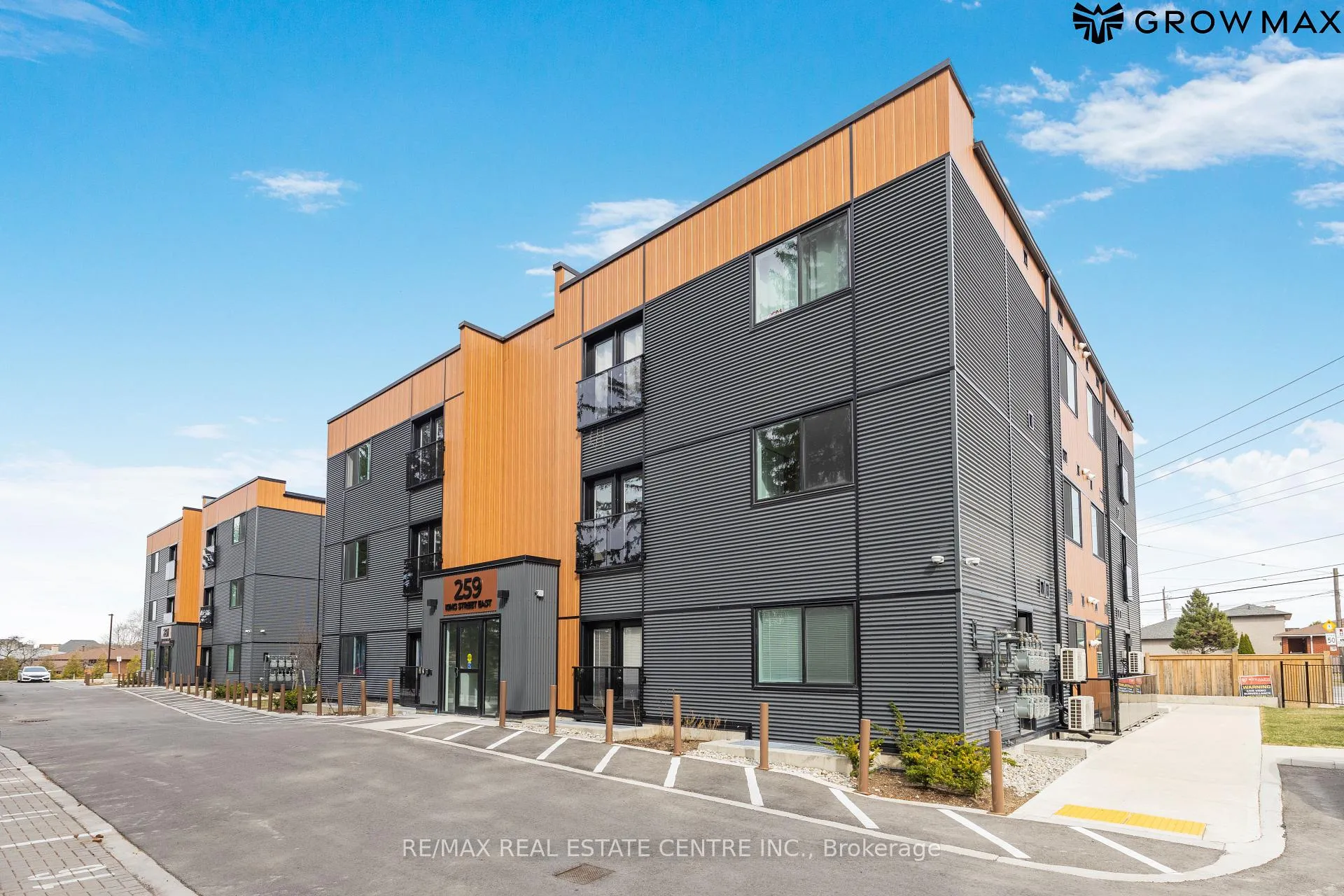 Photo 8 of Unit 202-2B, 261 King Street, Hamilton, Stoney Creek — HOMEH