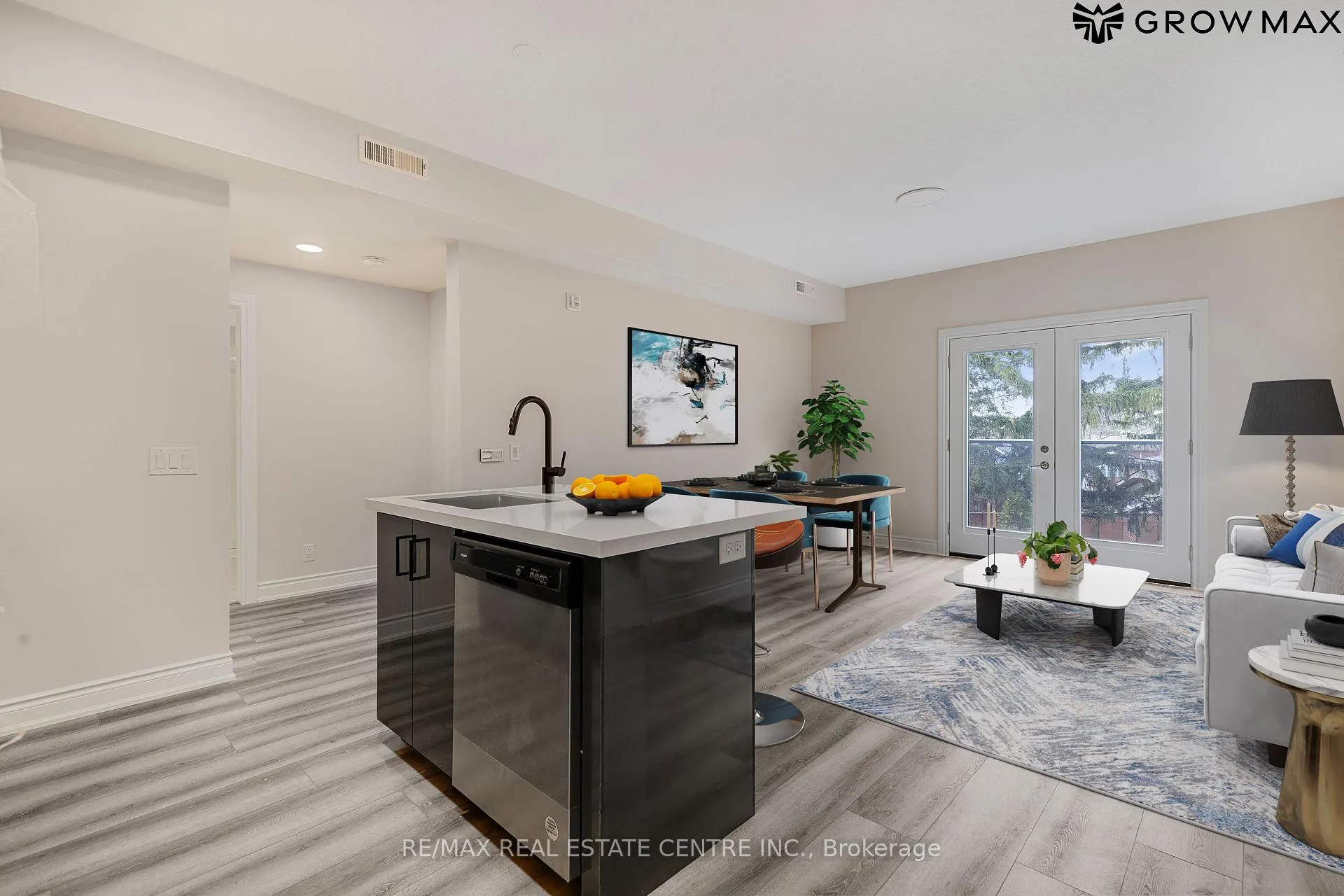 Photo 10 of Unit 202-2B, 261 King Street, Hamilton, Stoney Creek — HOMEH
