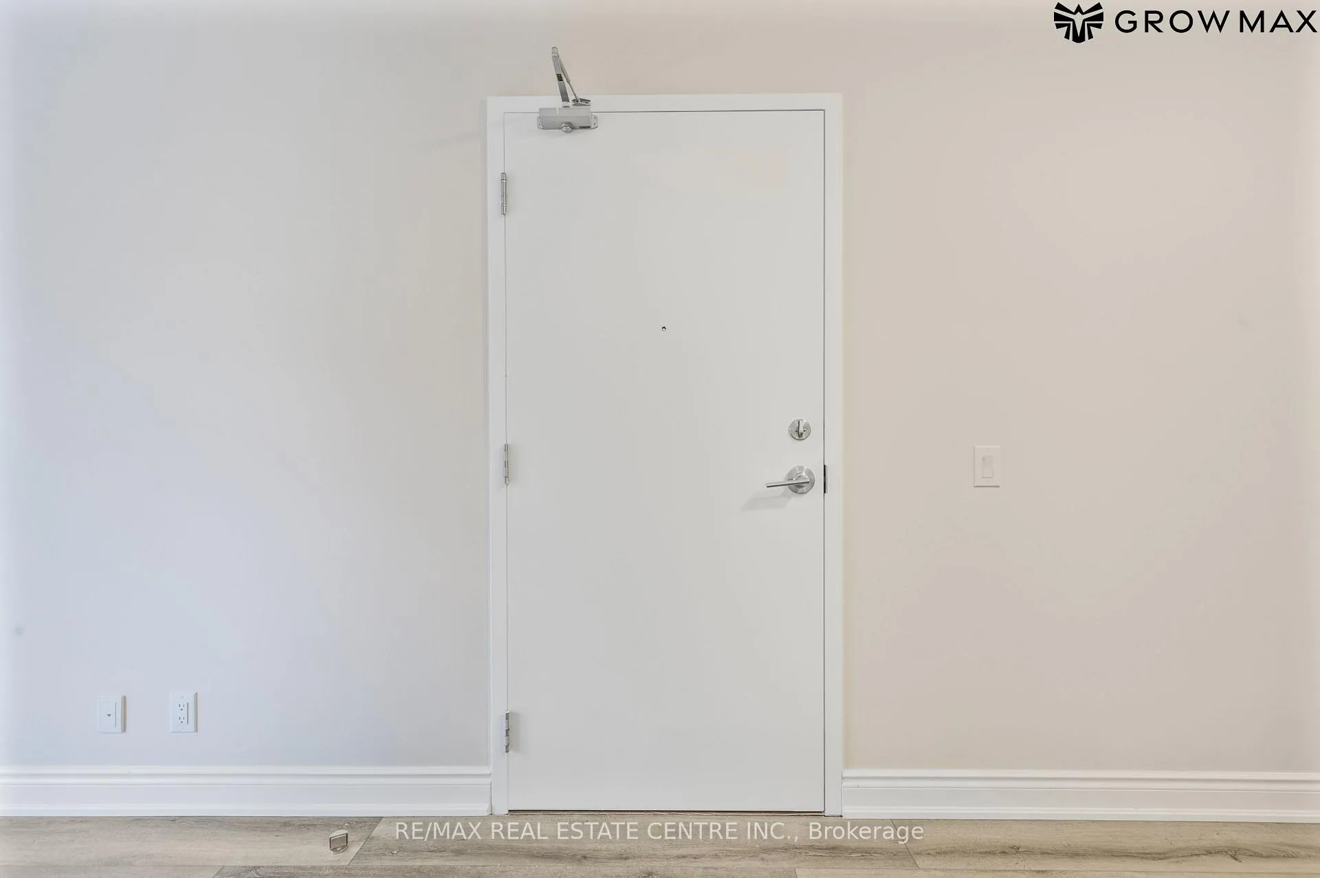 Photo 13 of Unit 202-2B, 261 King Street, Hamilton, Stoney Creek — HOMEH