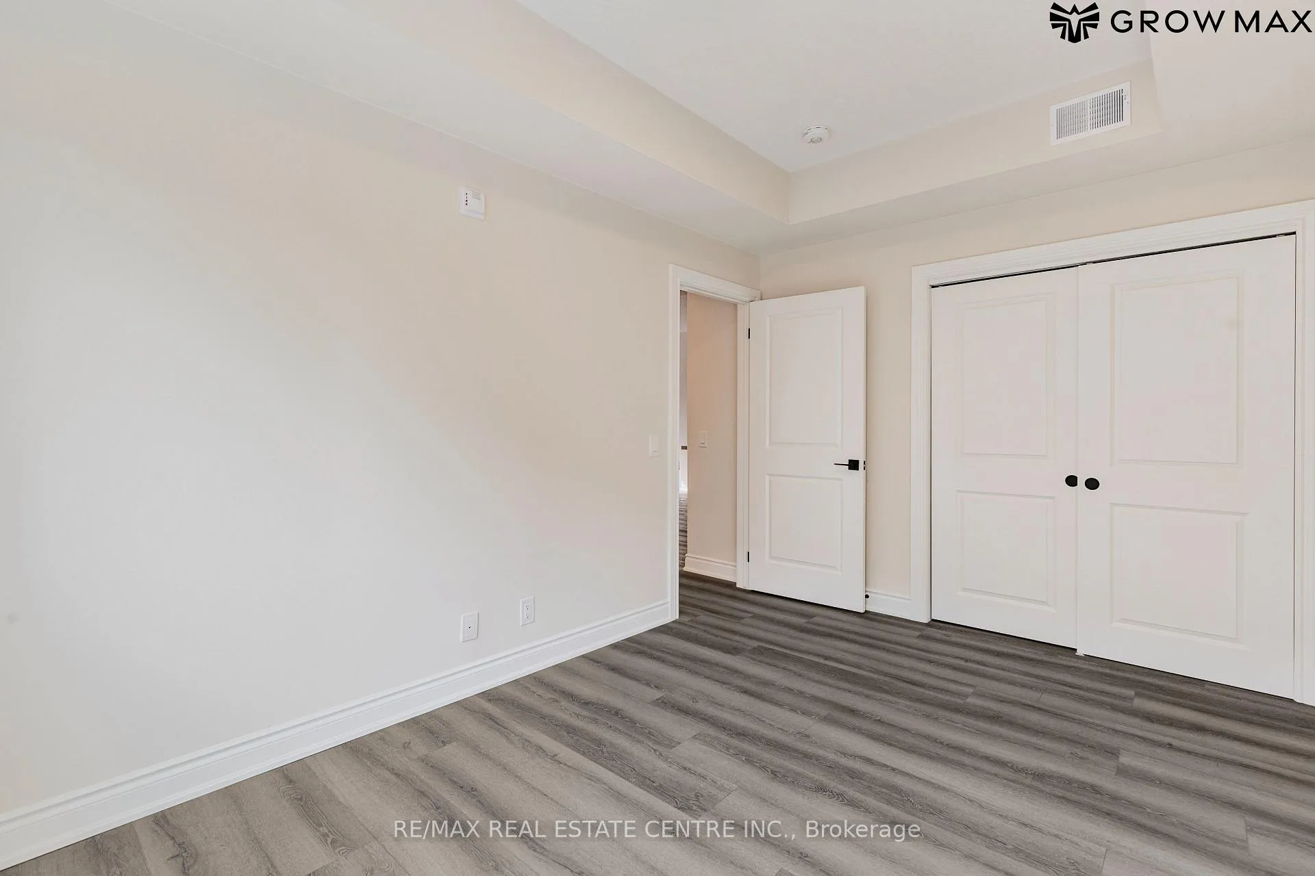 Photo 22 of Unit 202-2B, 261 King Street, Hamilton, Stoney Creek — HOMEH