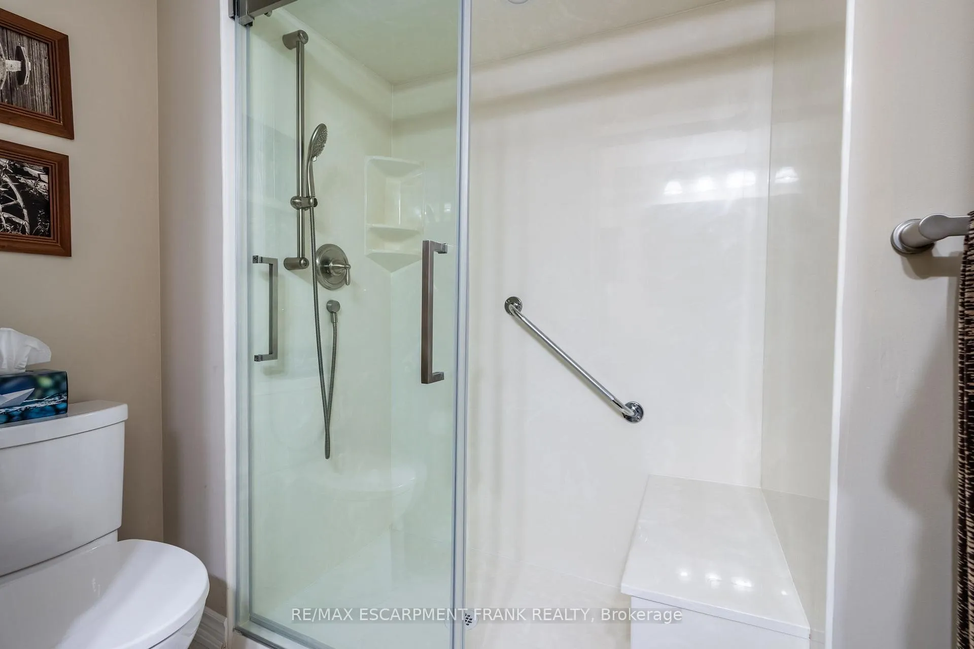 Photo 21 of Unit 23, 810 Golf Links Road, Hamilton, Meadowlands — HOMEH