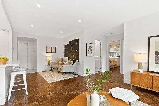 Photo 5 of Unit 103, 2 Ridelle Avenue, Toronto, Forest Hill North — HOMEH