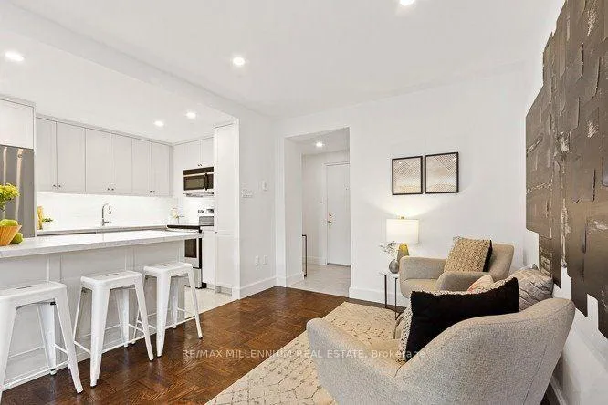 Photo 10 of Unit 103, 2 Ridelle Avenue, Toronto, Forest Hill North — HOMEH