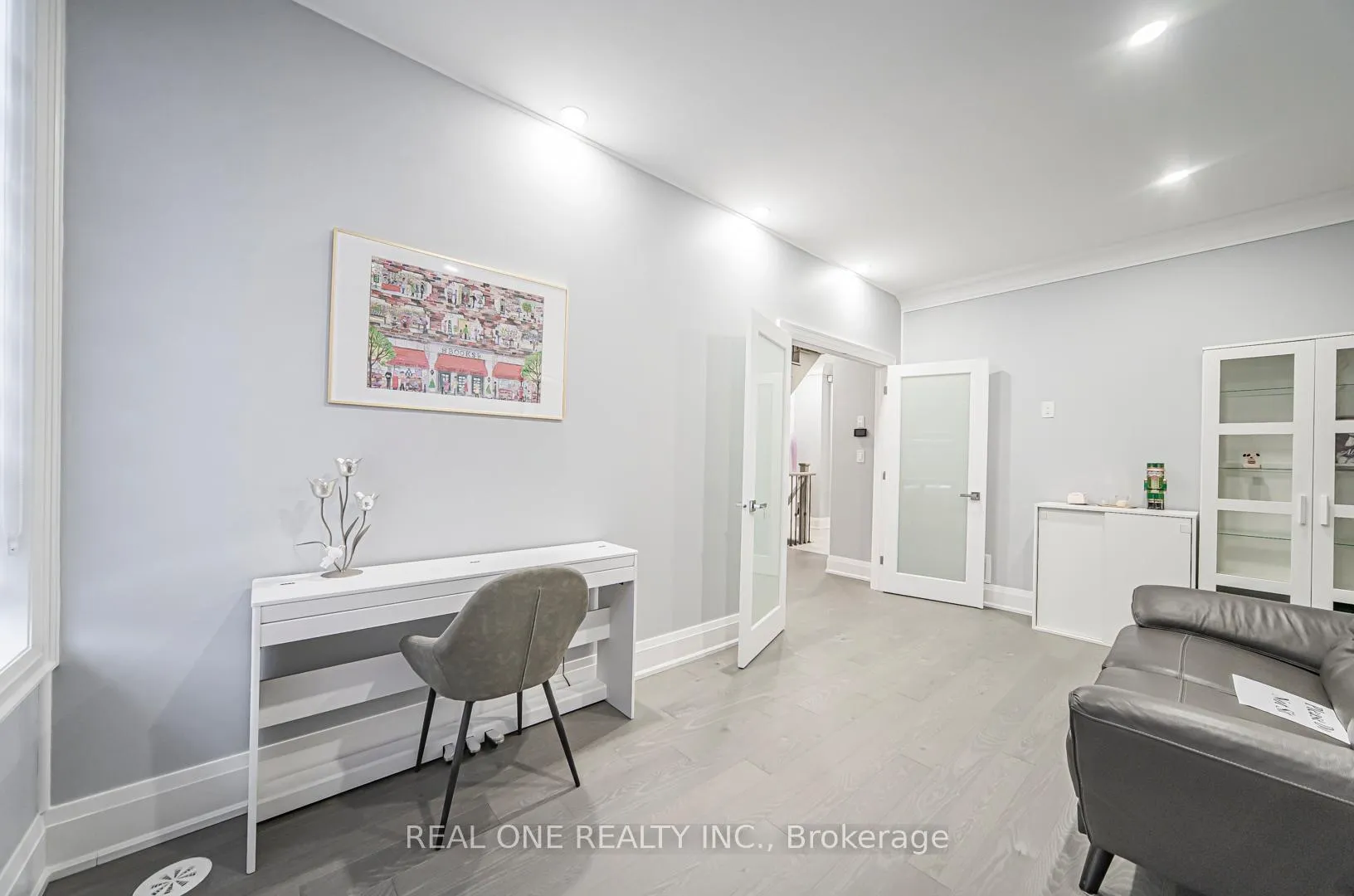 Photo 6 of 52 Saddlecreek Drive, Markham, Commerce Valley — HOMEH