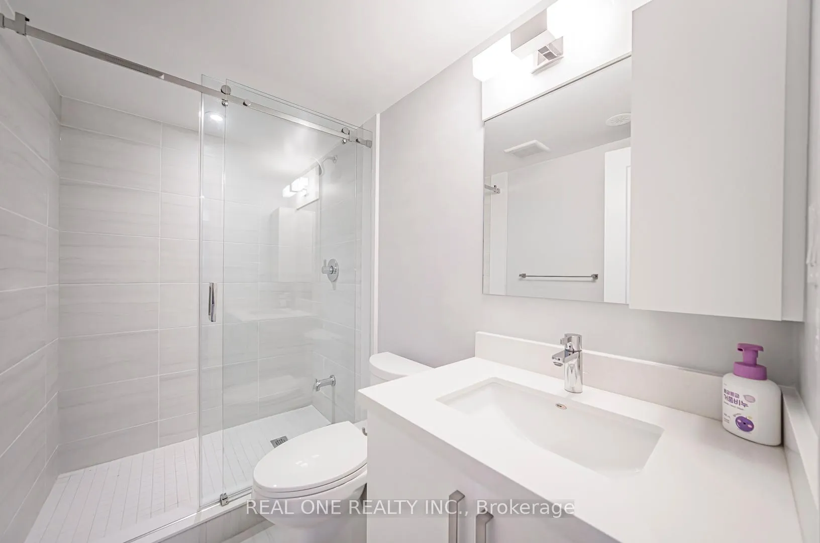 Photo 10 of 52 Saddlecreek Drive, Markham, Commerce Valley — HOMEH