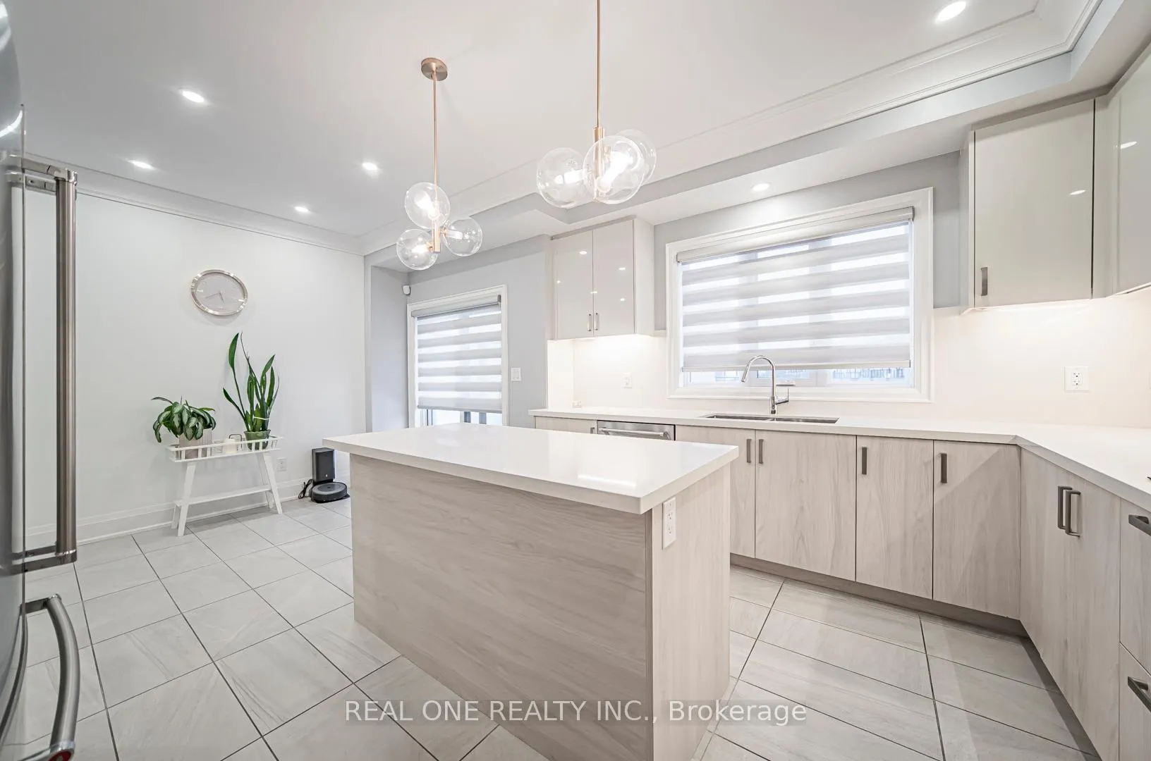 Photo 14 of 52 Saddlecreek Drive, Markham, Commerce Valley — HOMEH