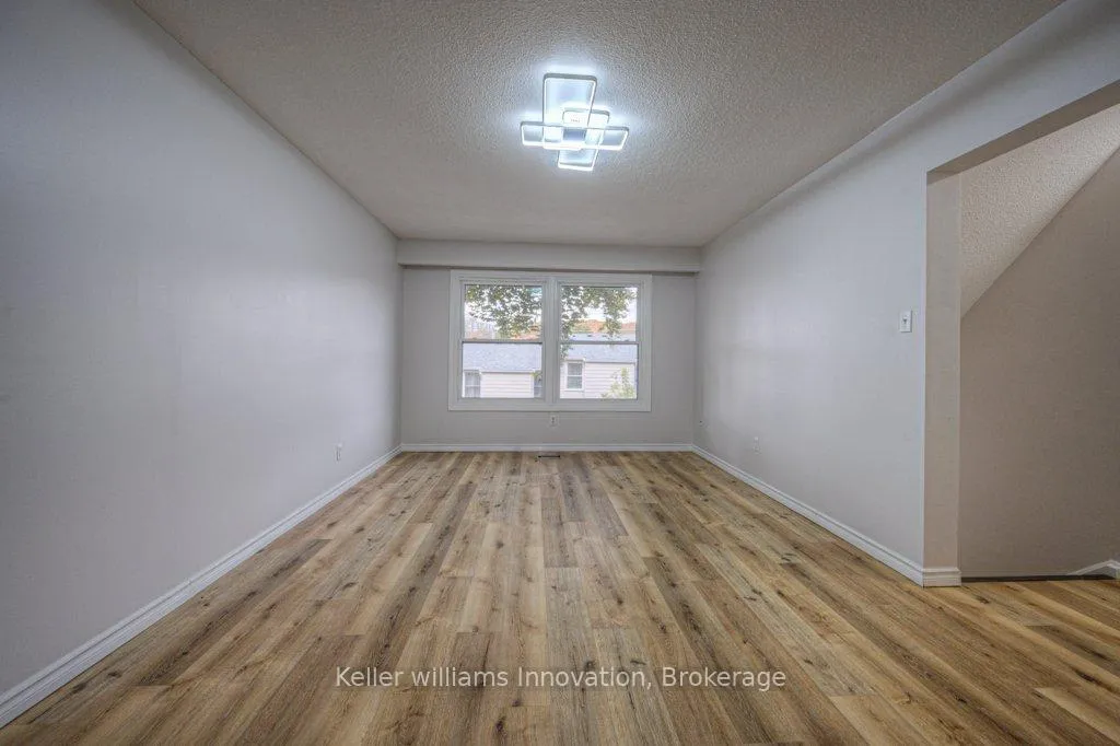 Photo 15 of Unit 9, 206 Green Valley Drive, Kitchener — HOMEH