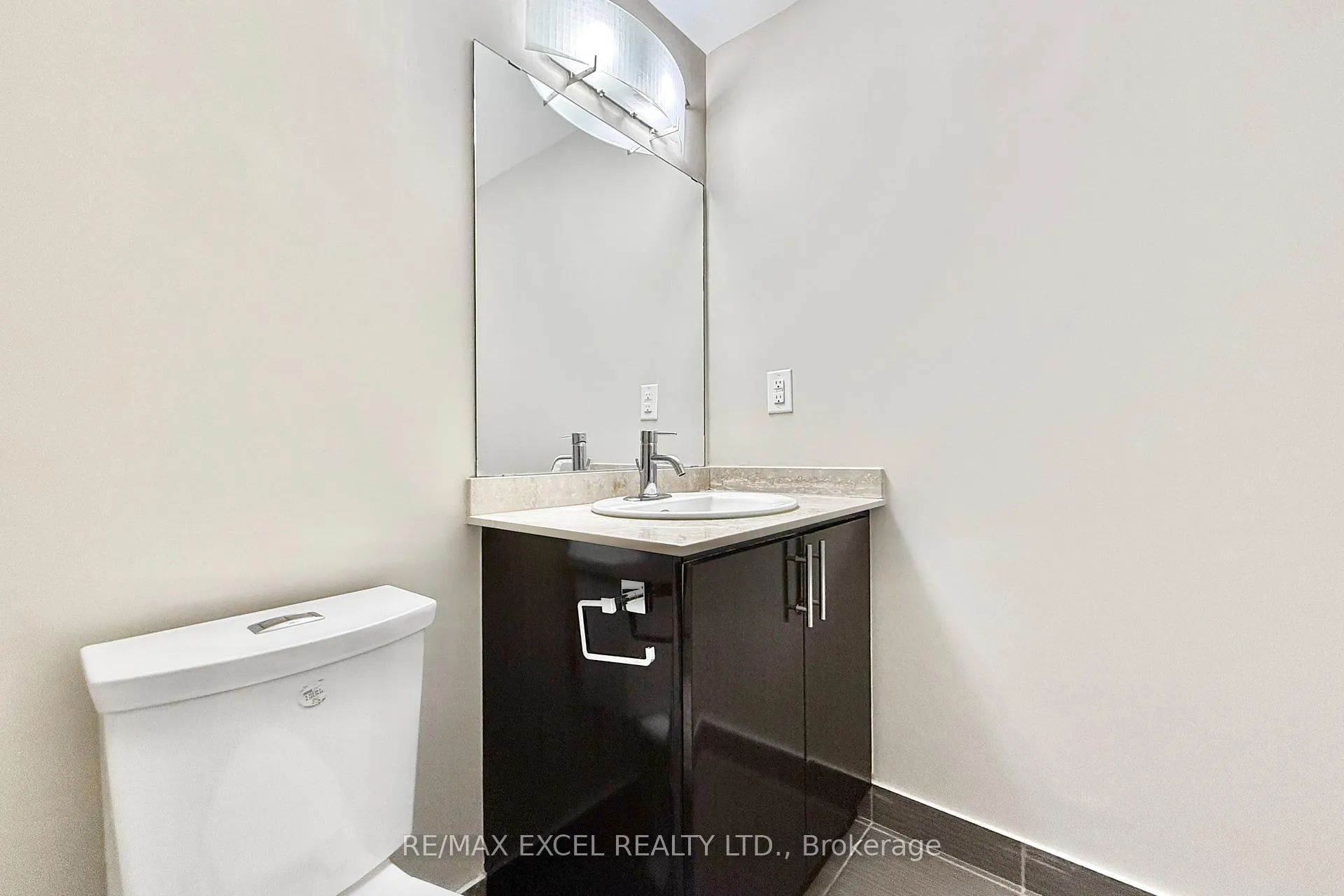 Photo 19 of Unit 1006, 7171 Yonge Street, Markham, Thornhill — HOMEH