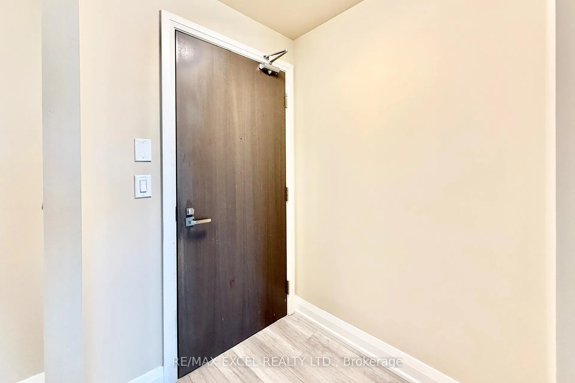 Photo 22 of Unit 1006, 7171 Yonge Street, Markham, Thornhill — HOMEH