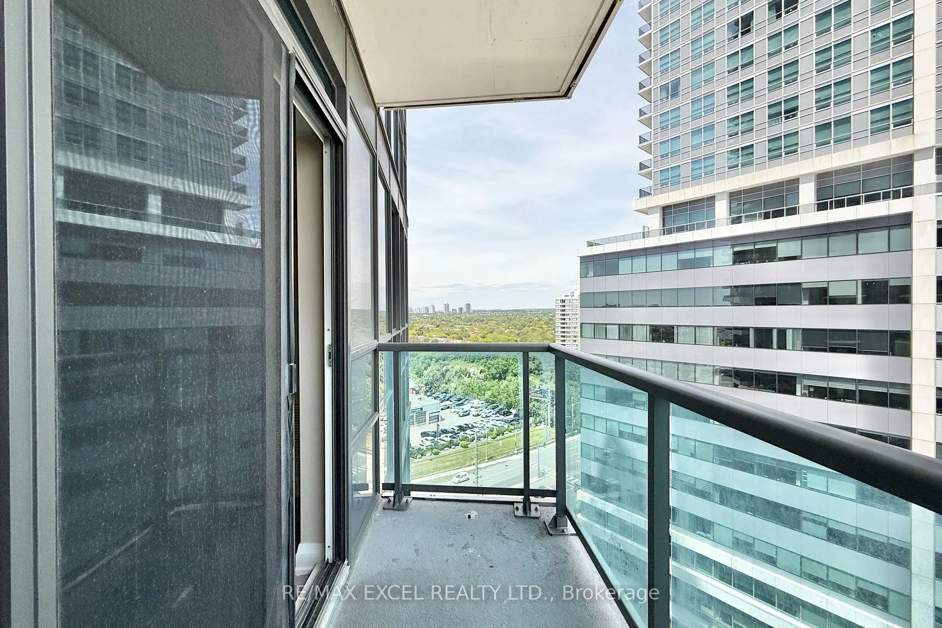 Photo 23 of Unit 1006, 7171 Yonge Street, Markham, Thornhill — HOMEH