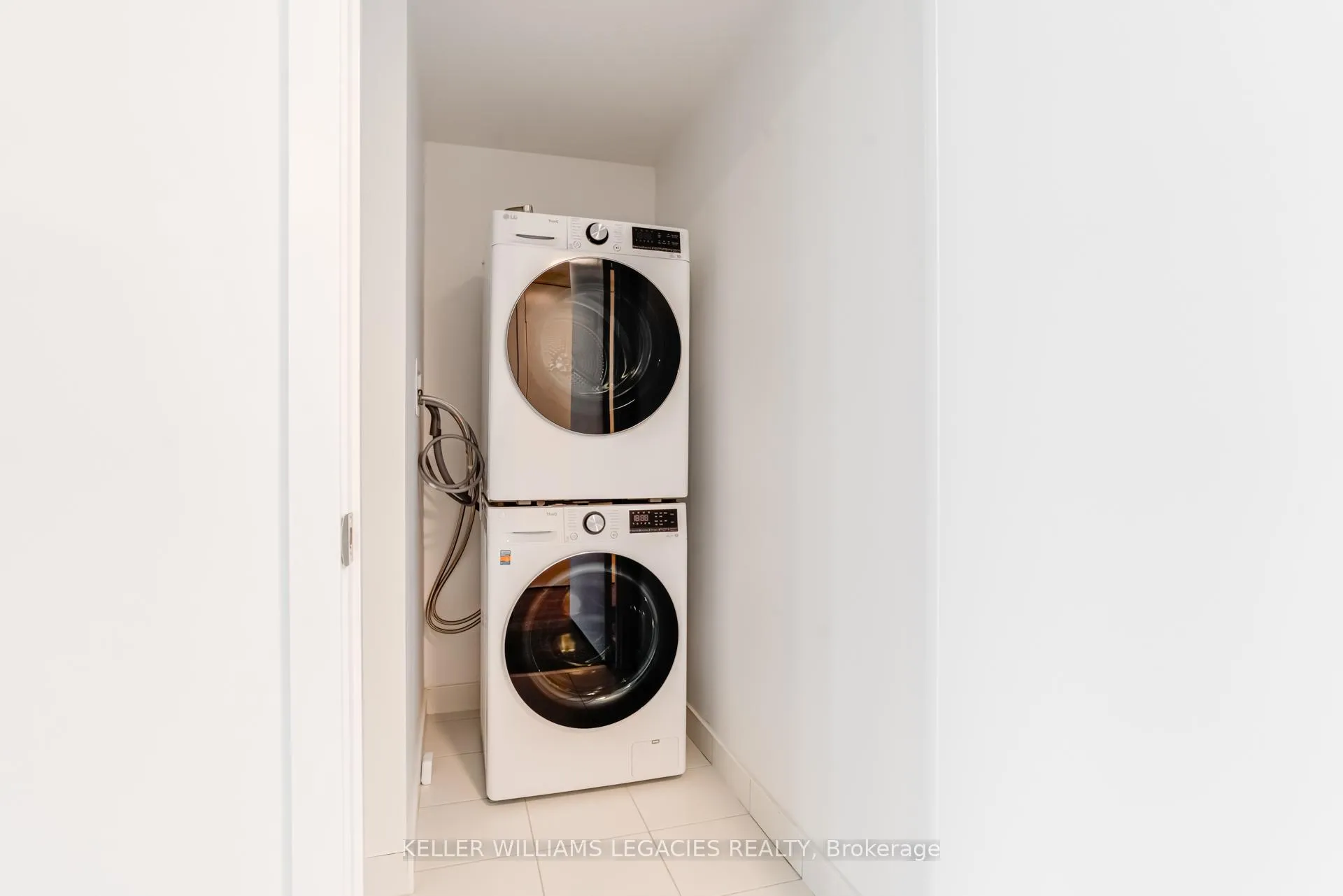 Photo 14 of Unit 804, 225 Malta Avenue, Brampton, Fletcher's Creek South — HOMEH