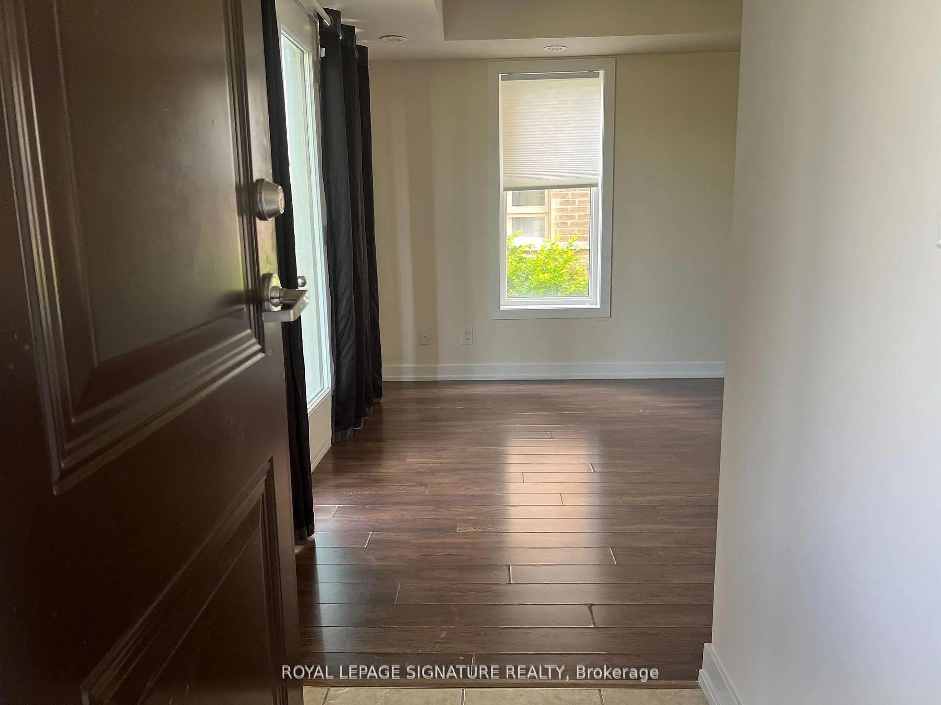 Photo 2 of Unit 322, 20 Dunsheath Way, Markham, Cornell — HOMEH