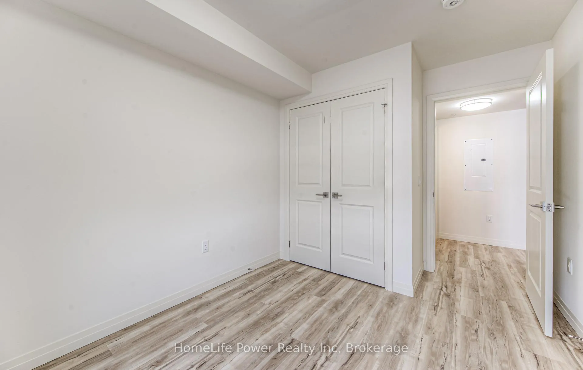 Photo 9 of Unit 221, 301 Westmount Road, Kitchener — HOMEH