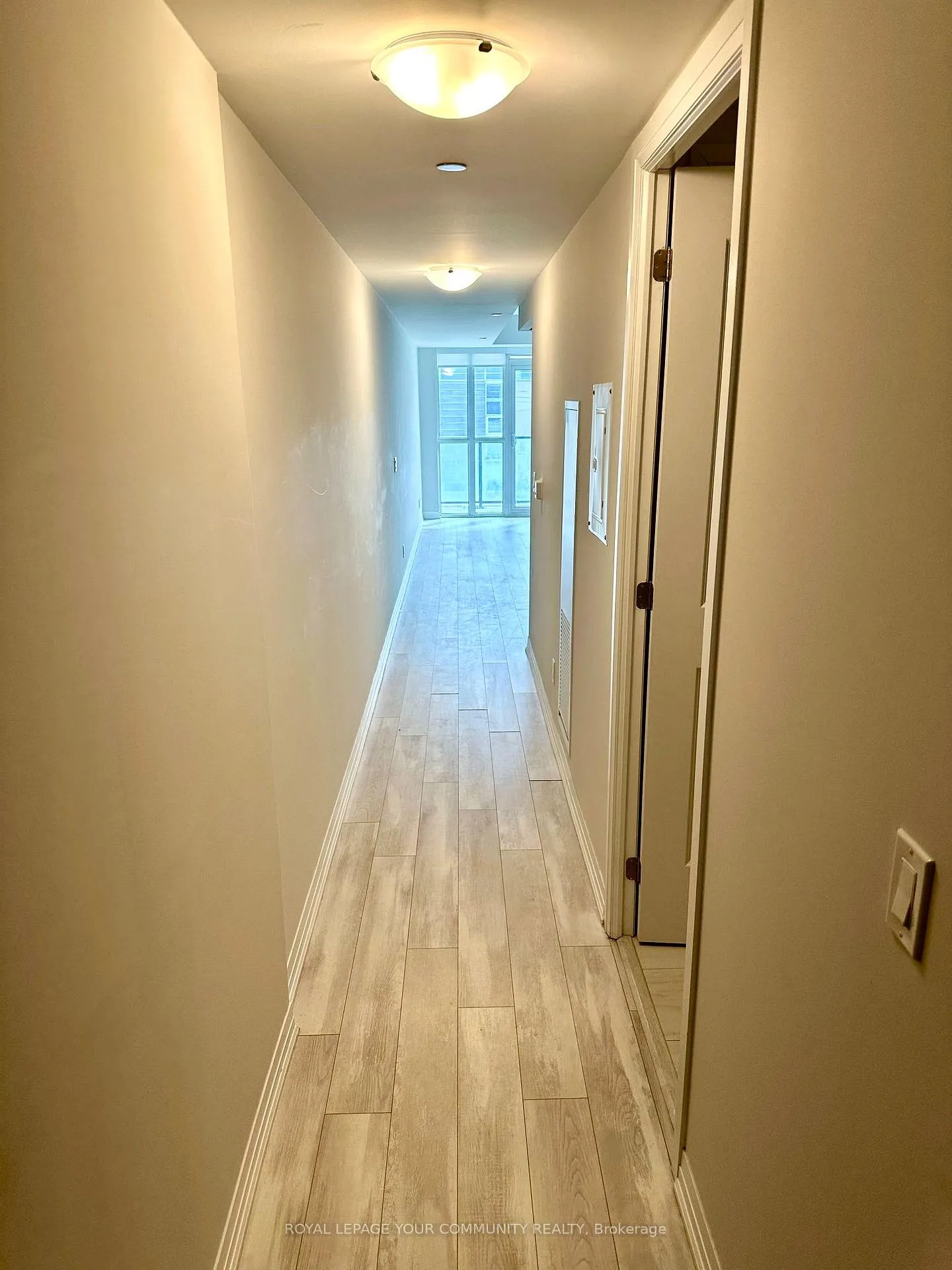 Photo 11 of Unit 208, 1630 Queen Street, Toronto, The Beaches — HOMEH