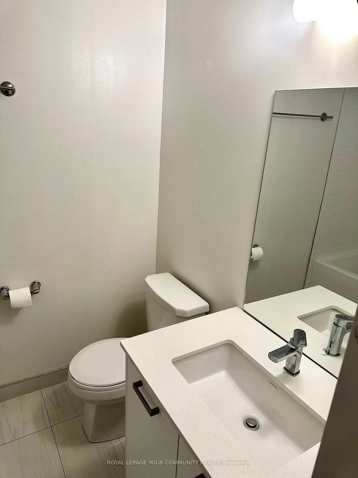 Photo 14 of Unit 208, 1630 Queen Street, Toronto, The Beaches — HOMEH