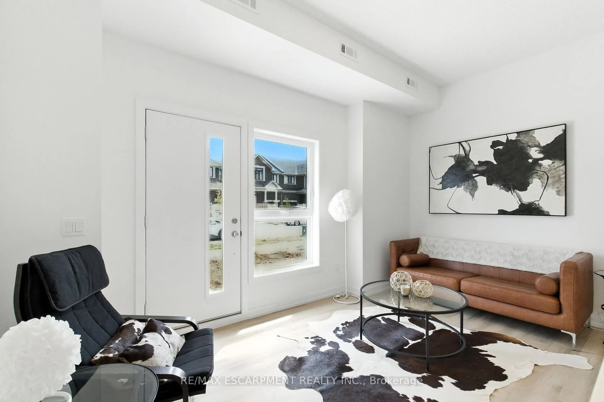 Photo 4 of Unit 52, 71 Great Falls Boulevard, Hamilton, Waterdown — HOMEH