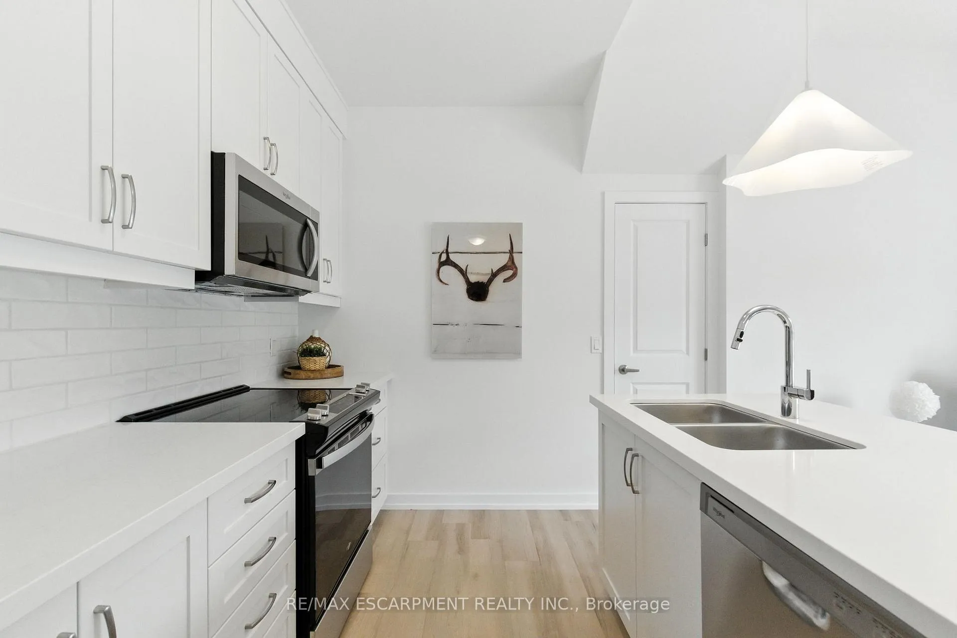 Photo 10 of Unit 52, 71 Great Falls Boulevard, Hamilton, Waterdown — HOMEH