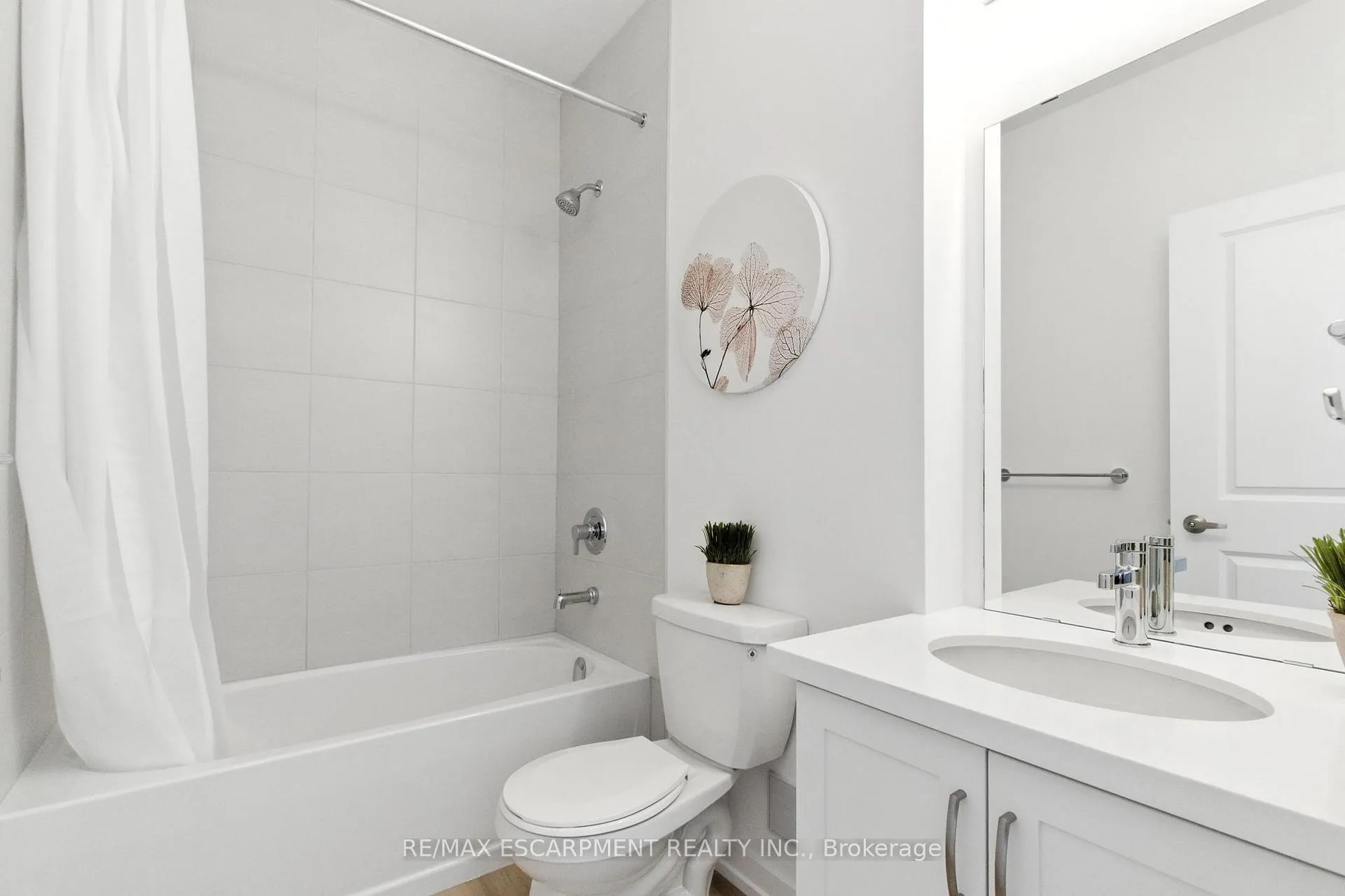 Photo 17 of Unit 52, 71 Great Falls Boulevard, Hamilton, Waterdown — HOMEH