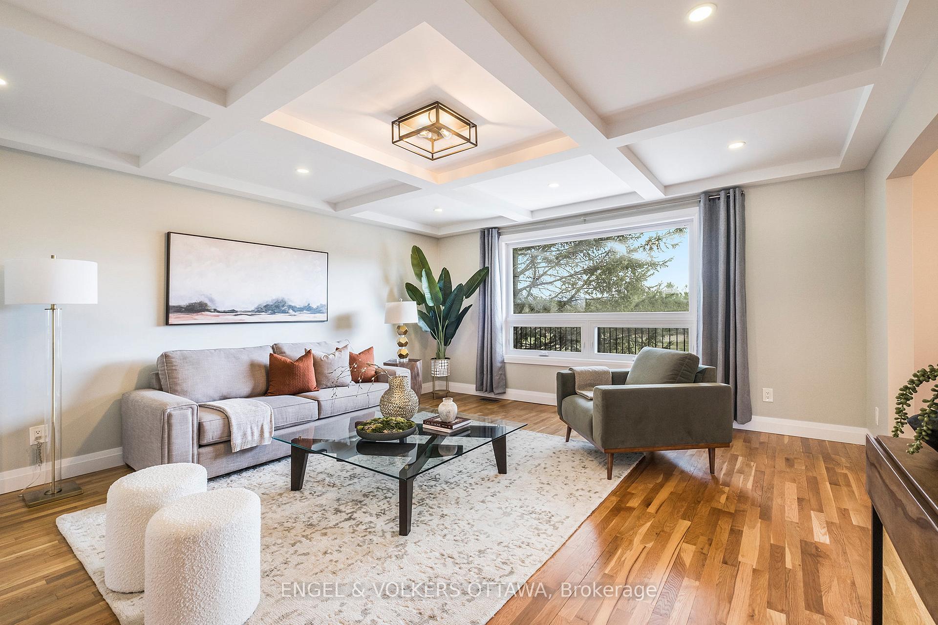 Photo 14 of 132 Wagon Drive, Ottawa, Dunrobin Shores — HOMEH