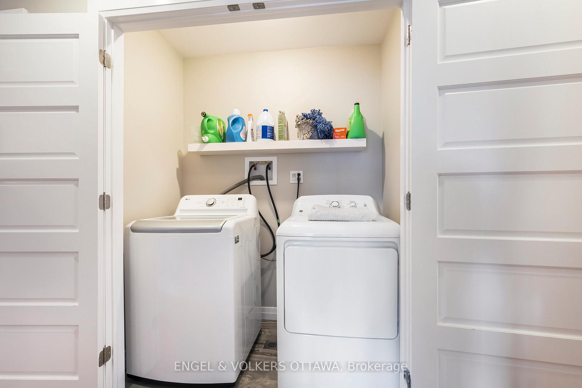Photo 15 of 132 Wagon Drive, Ottawa, Dunrobin Shores — HOMEH