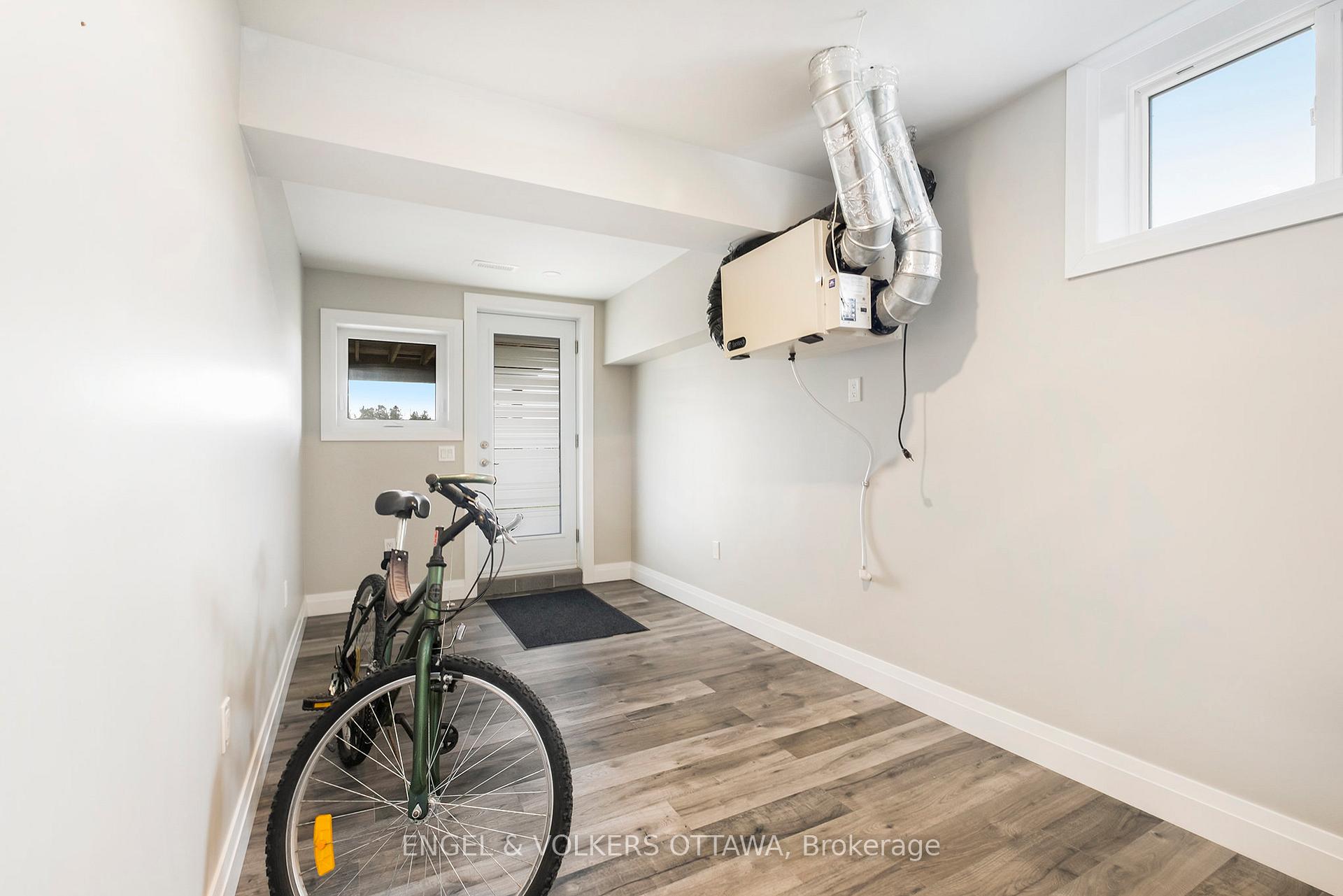 Photo 22 of 132 Wagon Drive, Ottawa, Dunrobin Shores — HOMEH
