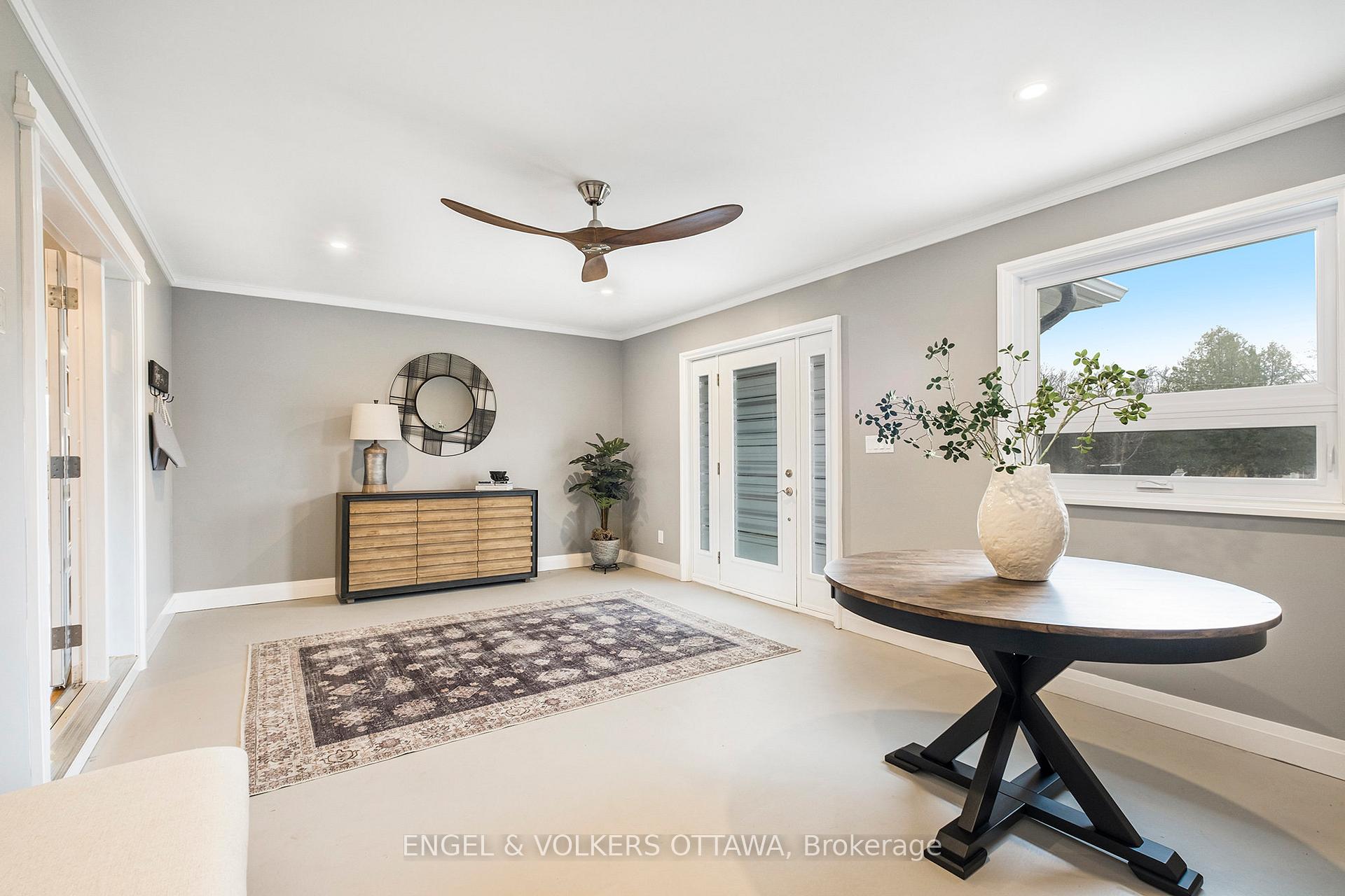 Photo 26 of 132 Wagon Drive, Ottawa, Dunrobin Shores — HOMEH