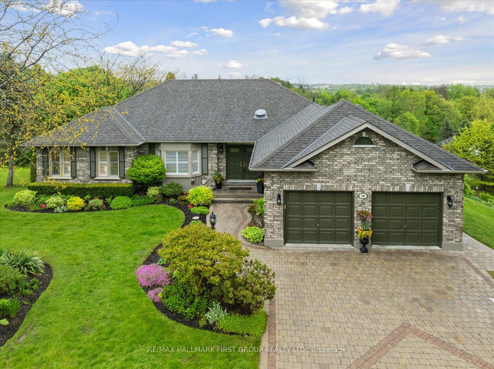 Photo 1 of 10 Sunrise Court, Cobourg — HOMEH