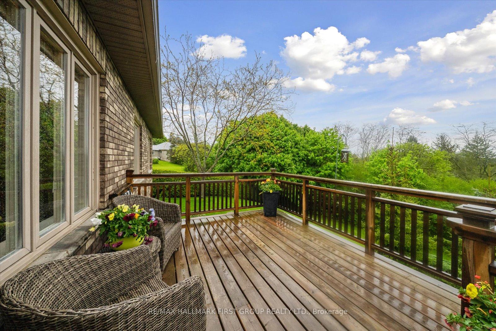 Photo 14 of 10 Sunrise Court, Cobourg — HOMEH