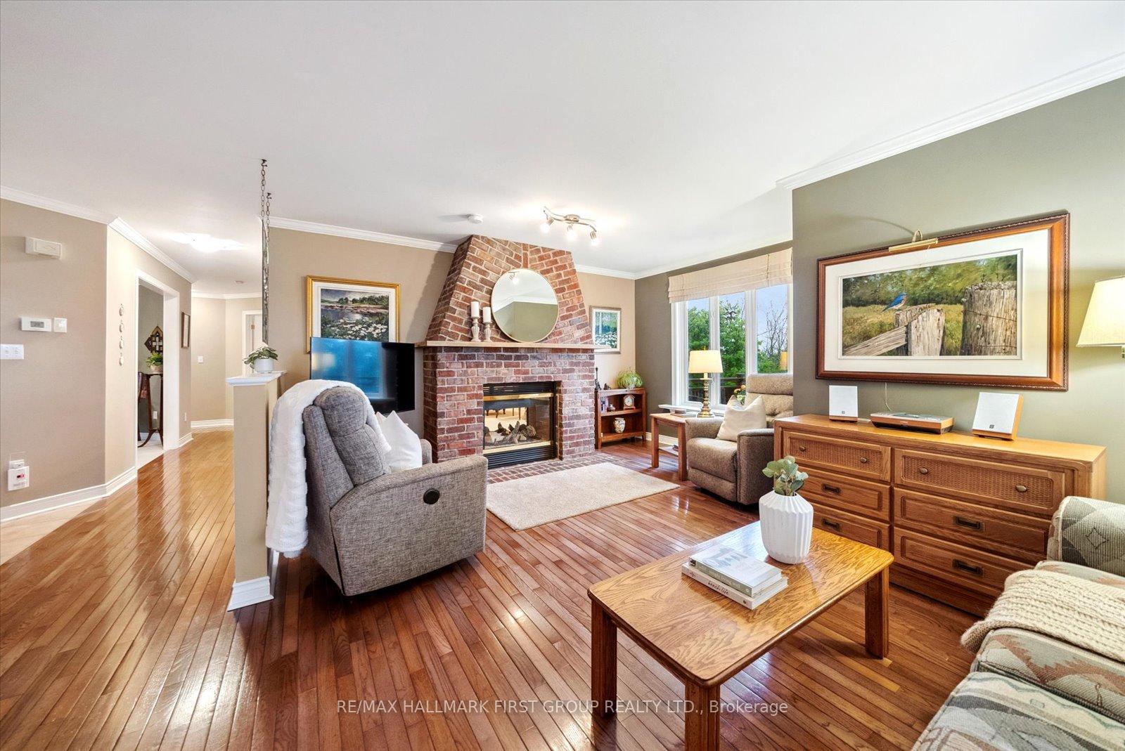 Photo 16 of 10 Sunrise Court, Cobourg — HOMEH
