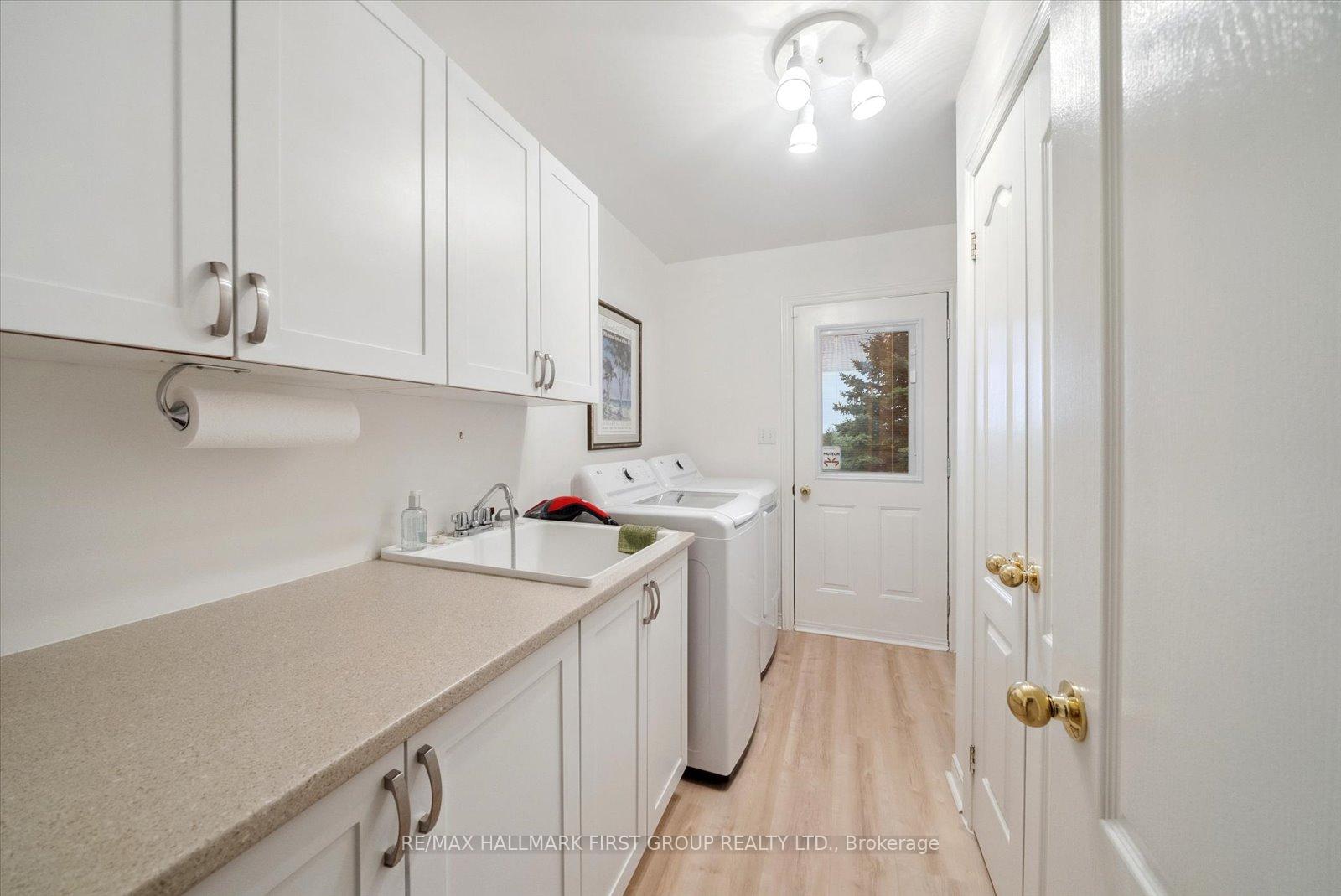 Photo 28 of 10 Sunrise Court, Cobourg — HOMEH