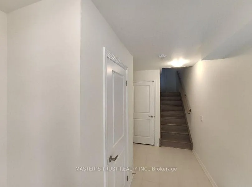 Photo 2 of 8 Gilbert Wright Avenue N, Markham, Angus Glen — HOMEH
