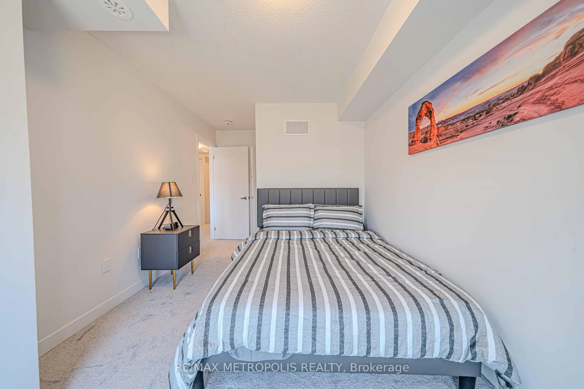 Photo 12 of Unit 606, 1865 Pickering Parkway, Pickering, Village East — HOMEH