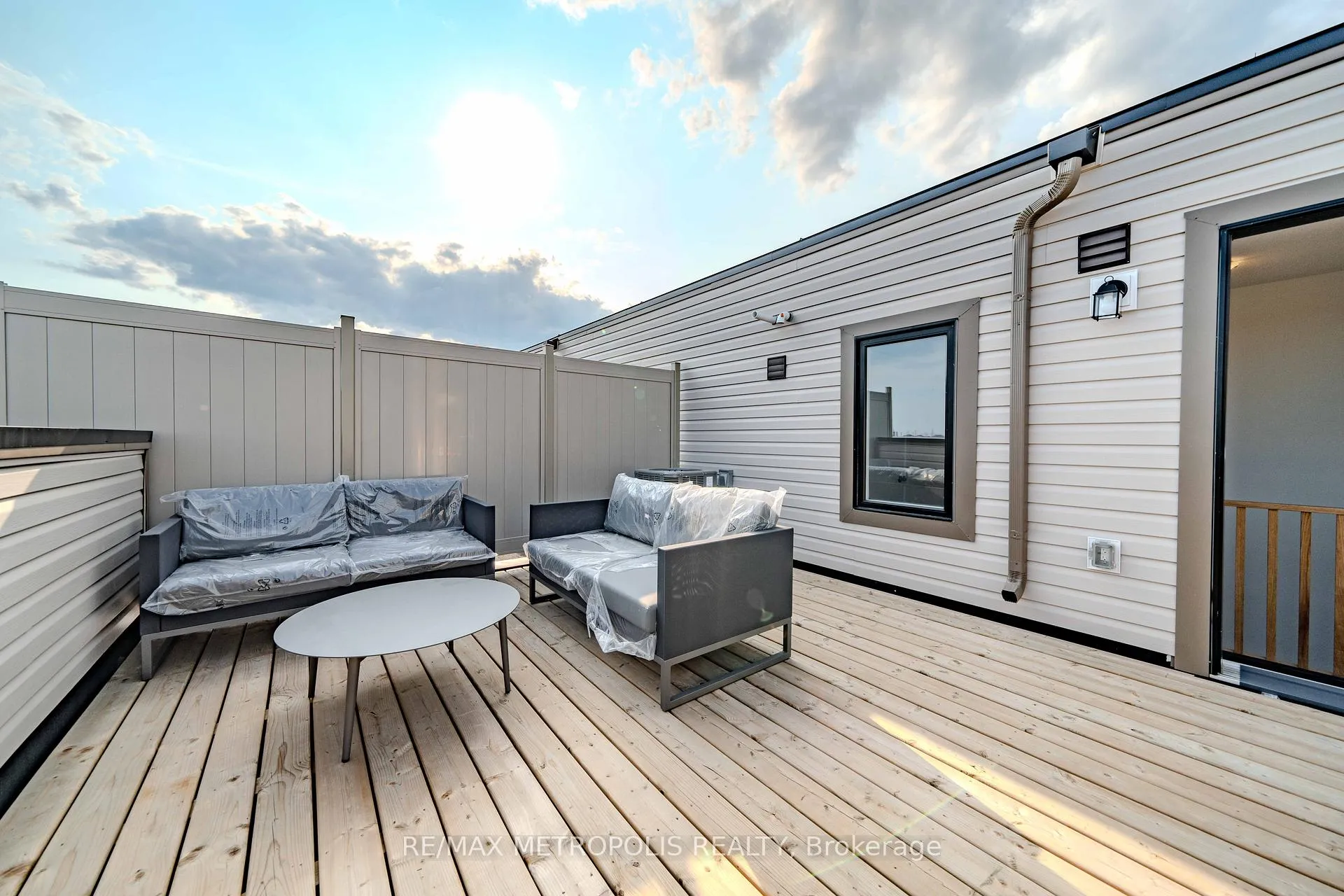 Photo 21 of Unit 606, 1865 Pickering Parkway, Pickering, Village East — HOMEH