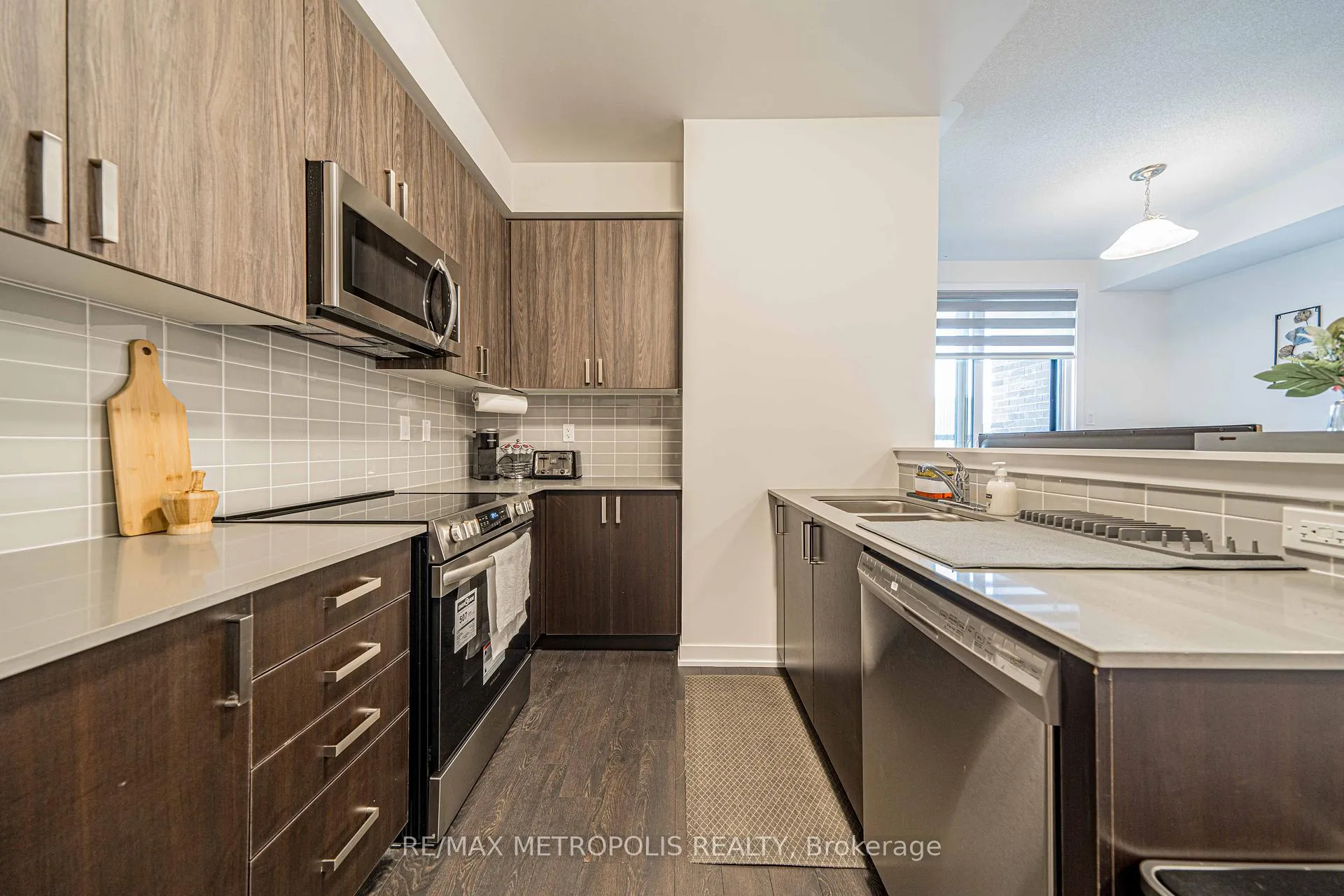 Photo 32 of Unit 606, 1865 Pickering Parkway, Pickering, Village East — HOMEH