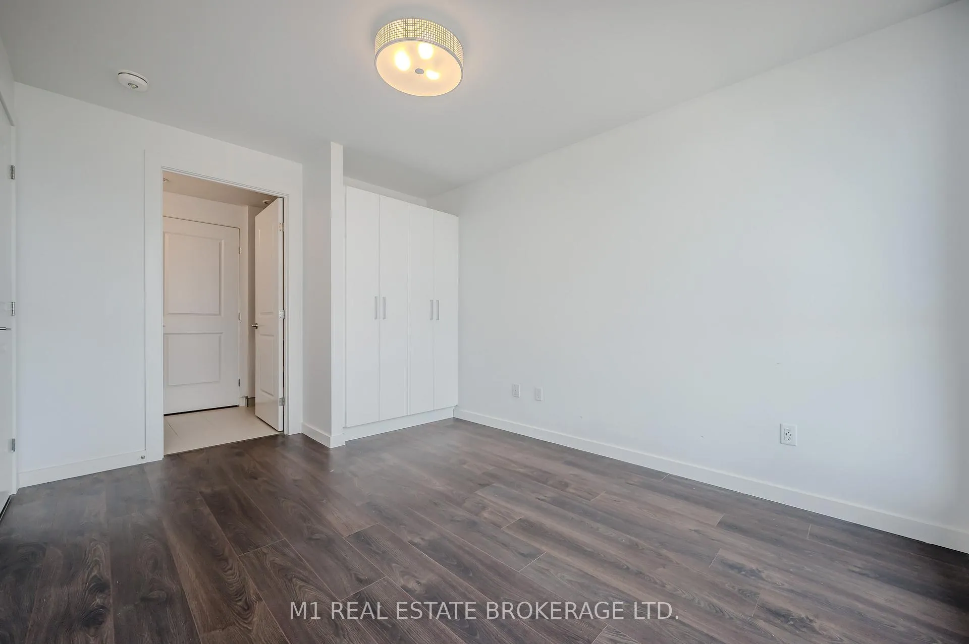 Photo 10 of Unit 1503, 181 King Street S, Waterloo, Uptown West — HOMEH