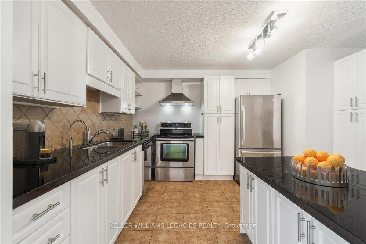 Photo 9 of Unit 801, 55 Green Valley Drive, Kitchener, Pioneer Park — HOMEH