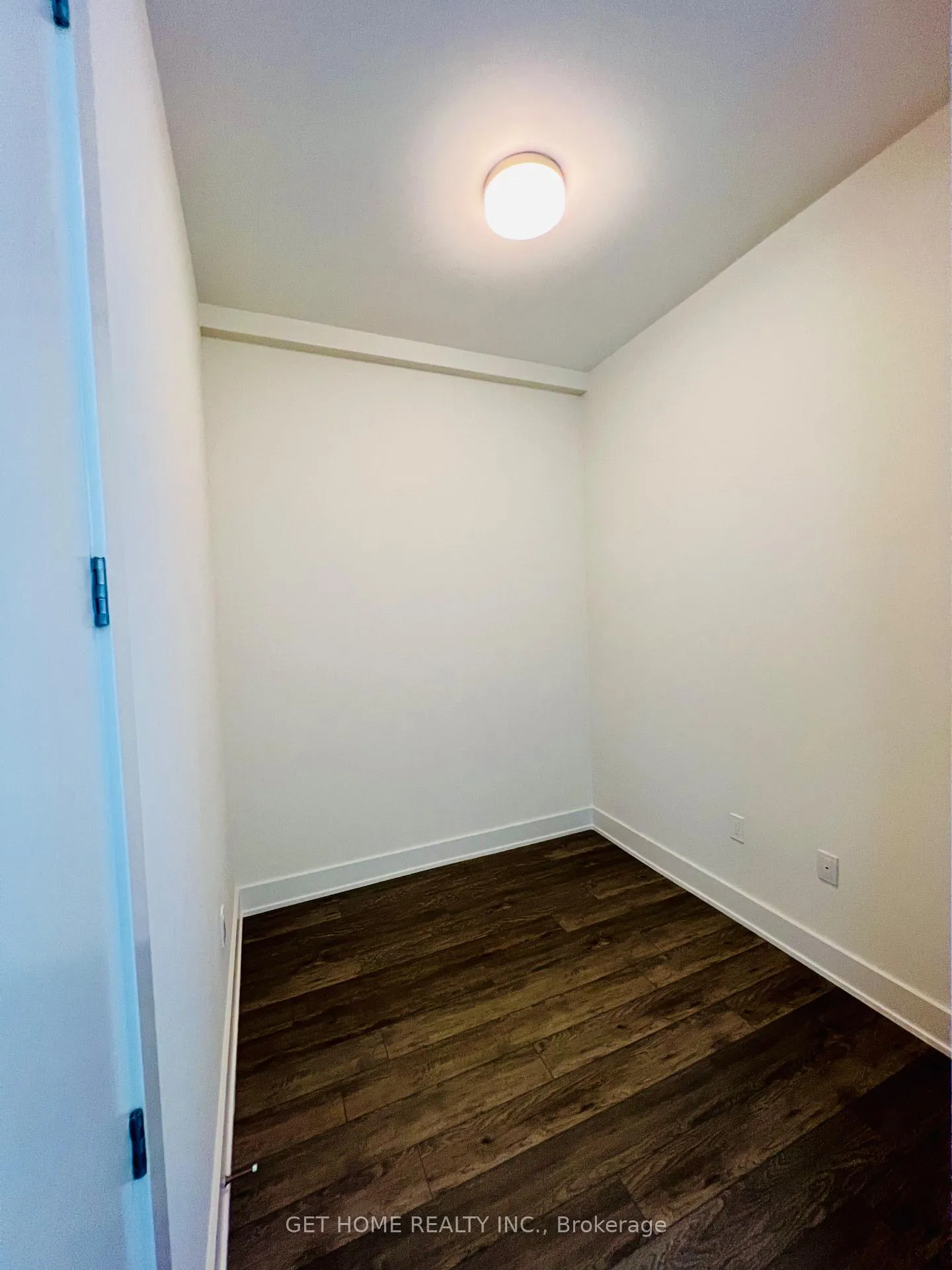Photo 9 of Unit 1402, 212 king william Street, Hamilton, Beasley — HOMEH