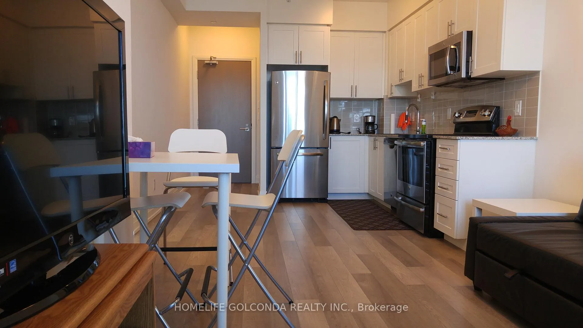 Photo 3 of Unit 616, 7167 Yonge Street E, Markham, Thornhill — HOMEH