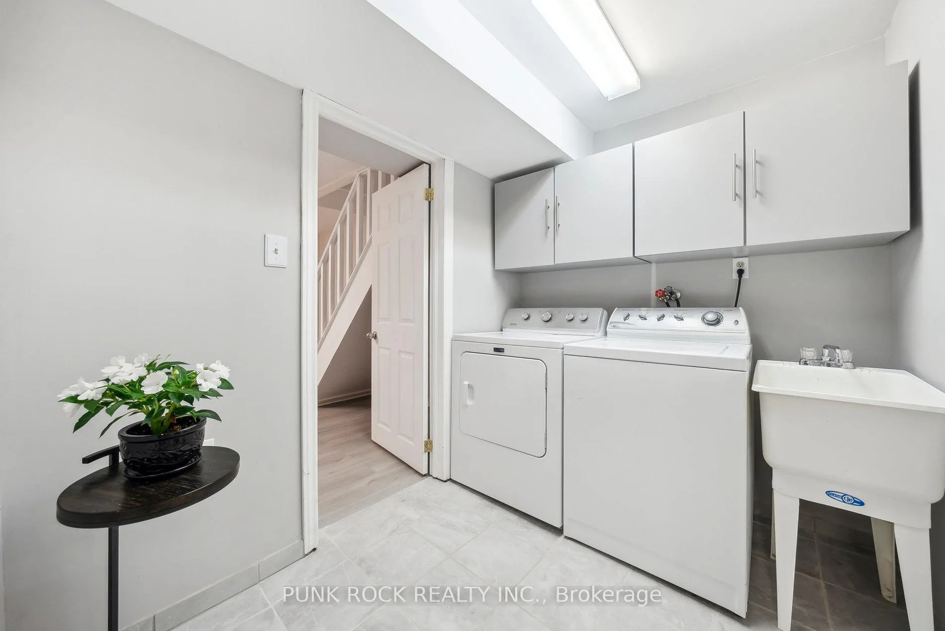 Photo 29 of Unit 6, 1230 Radom Street, Pickering, Bay Ridges — HOMEH