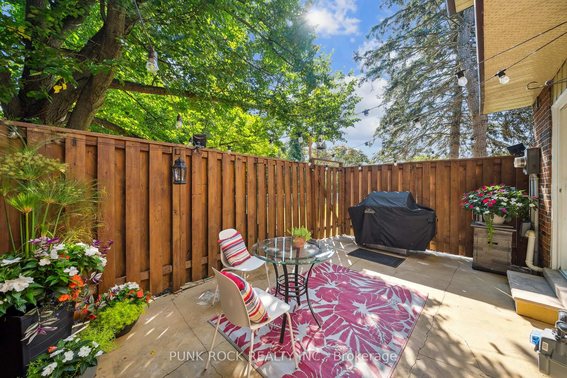 Photo 36 of Unit 6, 1230 Radom Street, Pickering, Bay Ridges — HOMEH